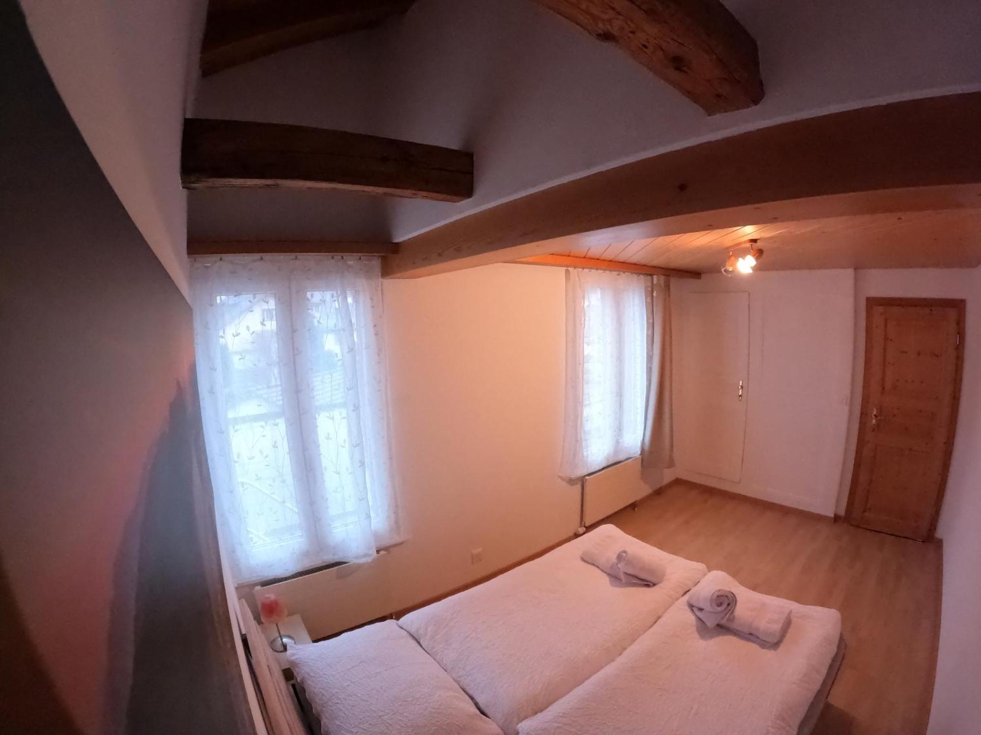 Fine&Pine Center Apartment Matten bei Interlaken Exterior foto